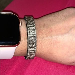 Gucci bracelet